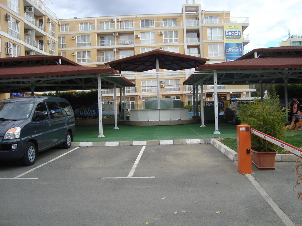Flores Park Sunny Beach Exterior photo
