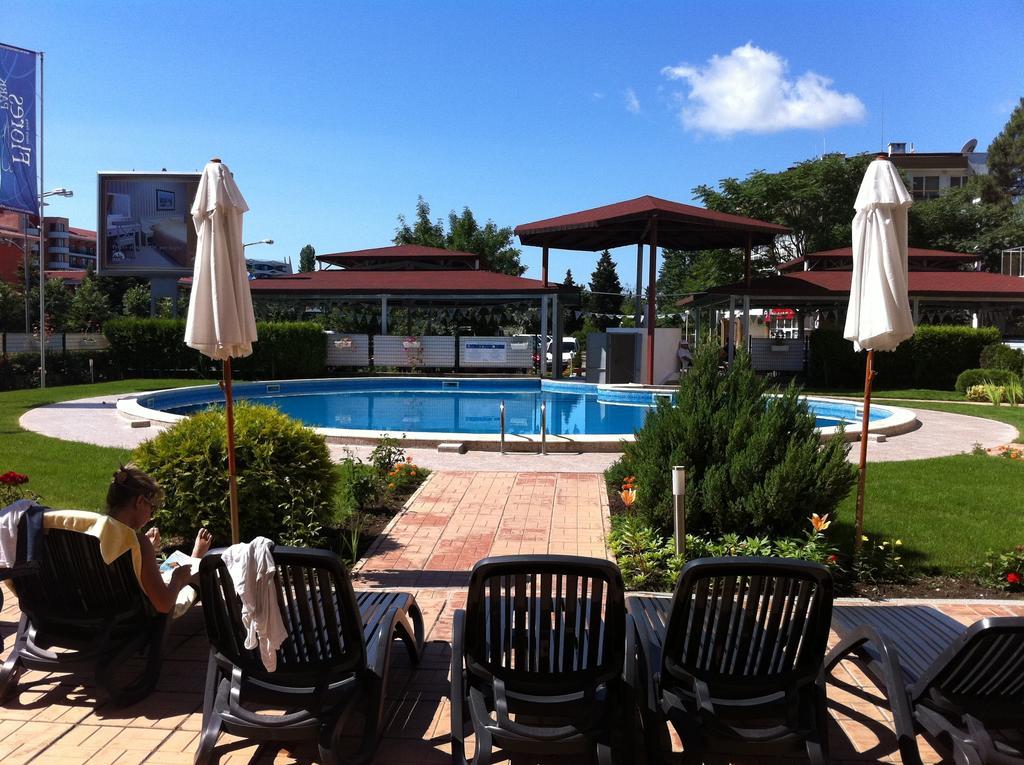 Flores Park Sunny Beach Room photo