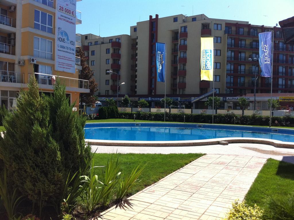 Flores Park Sunny Beach Exterior photo