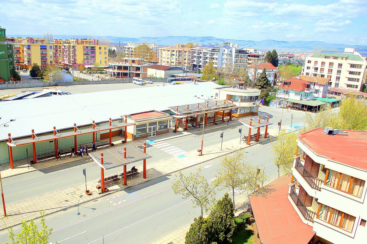 Flores Park Sunny Beach Exterior photo